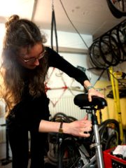 Schrauben am Fahrrad